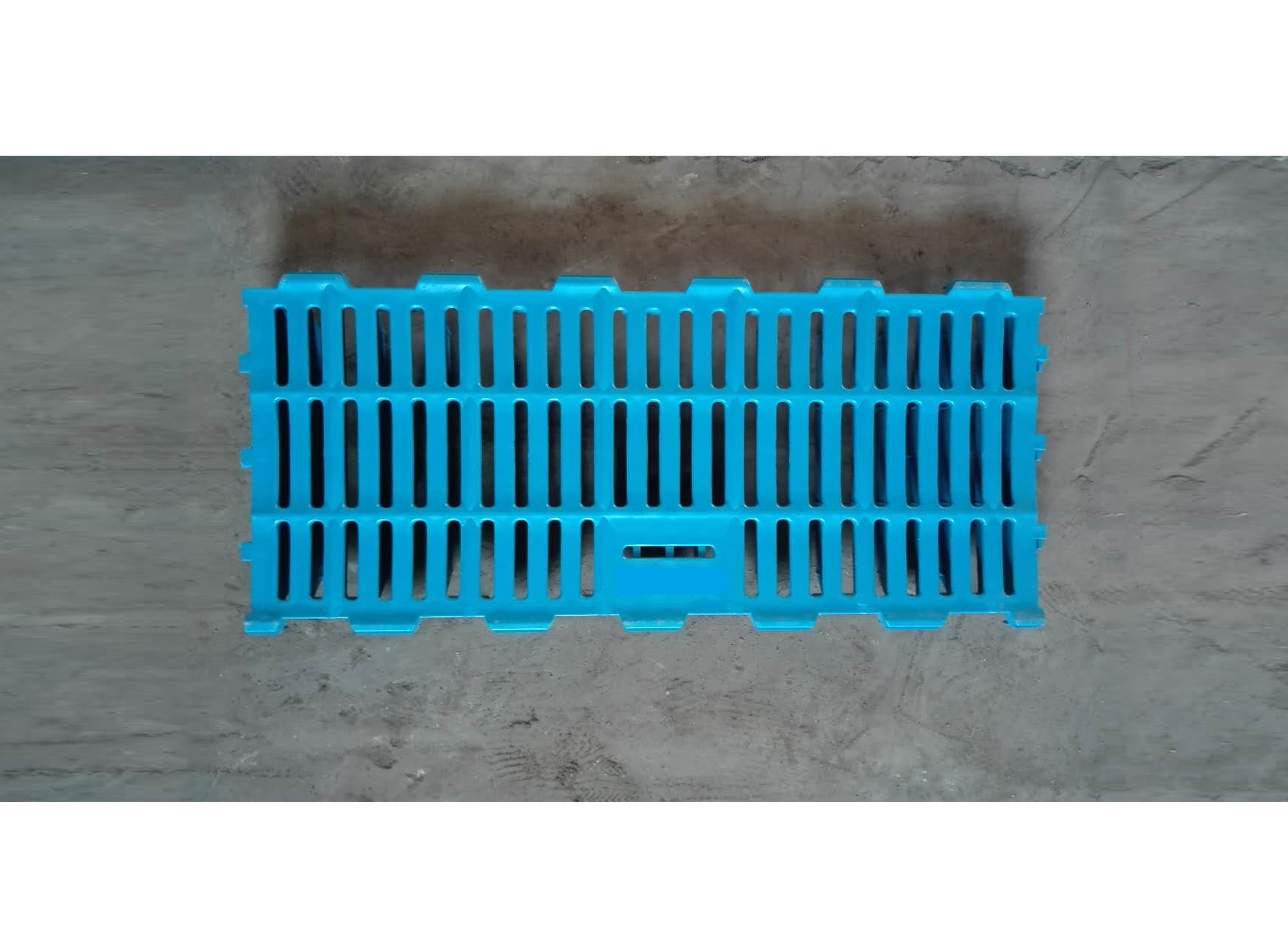 Heavy duty plastic fecal leakage board